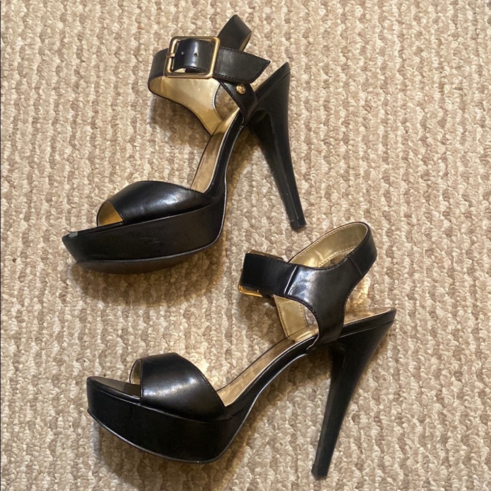 Guess heels